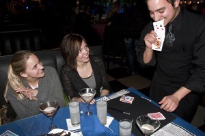 Chicago & Indianapolis Magician David Ranalli performs at a 21st birthday party